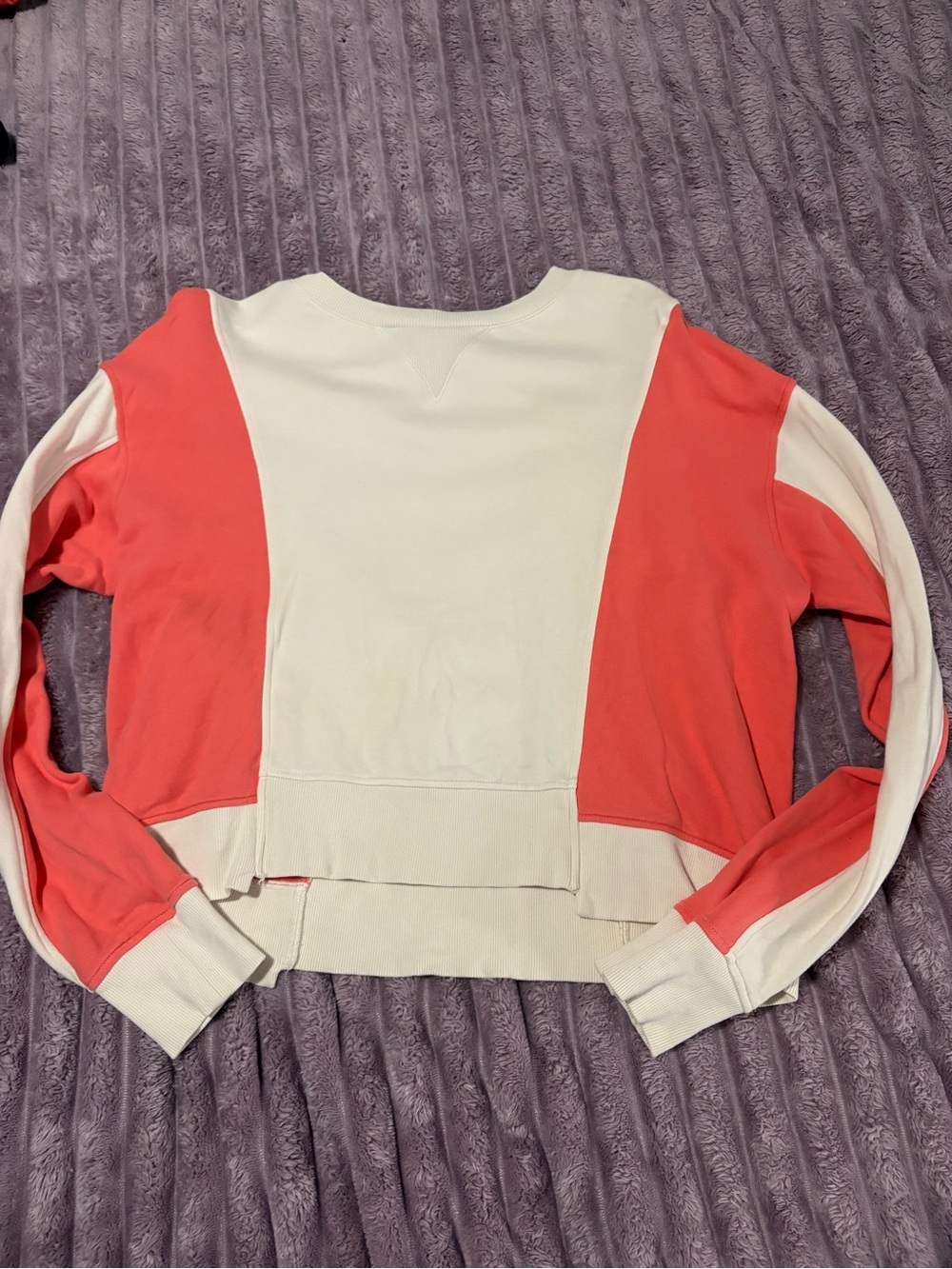 Evereve Coral & Cream Colorblock Cropped Pullover